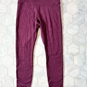 Juicy Couture ladies medium animal print Leggings